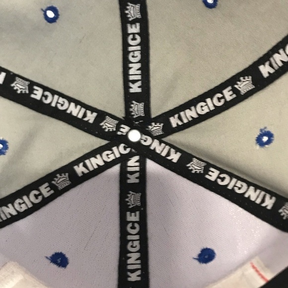 King Ice for London England Grey & Blue SnapBack Adjustable Travel & Ball Cap - Picture 2 of 16